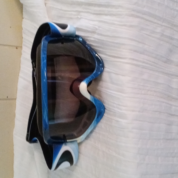 🥽Oakley Snow Goggles w/dust bag🥽